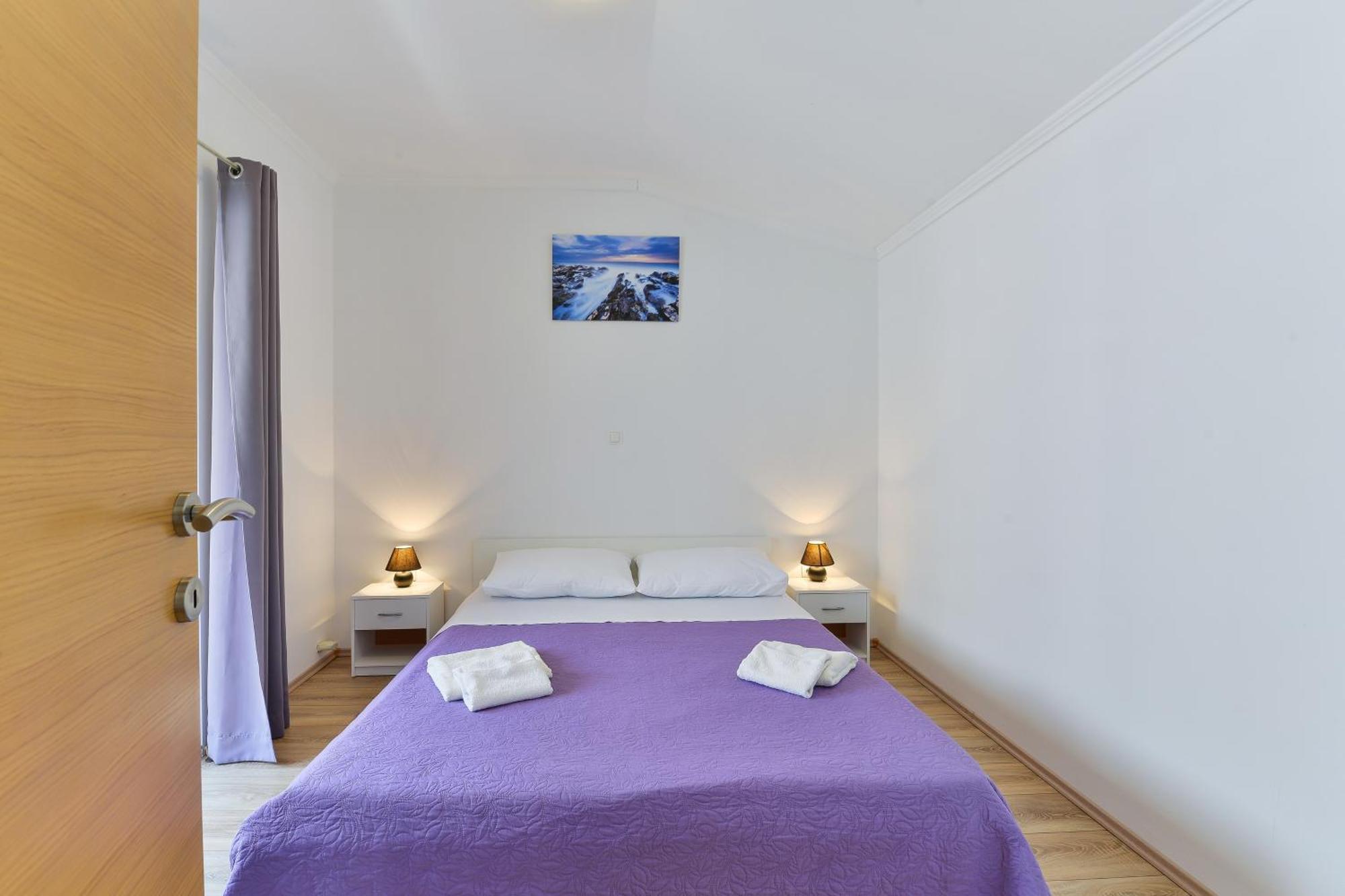 Apartments By The Sea Nin, Zadar - 13172 ห้อง รูปภาพ
