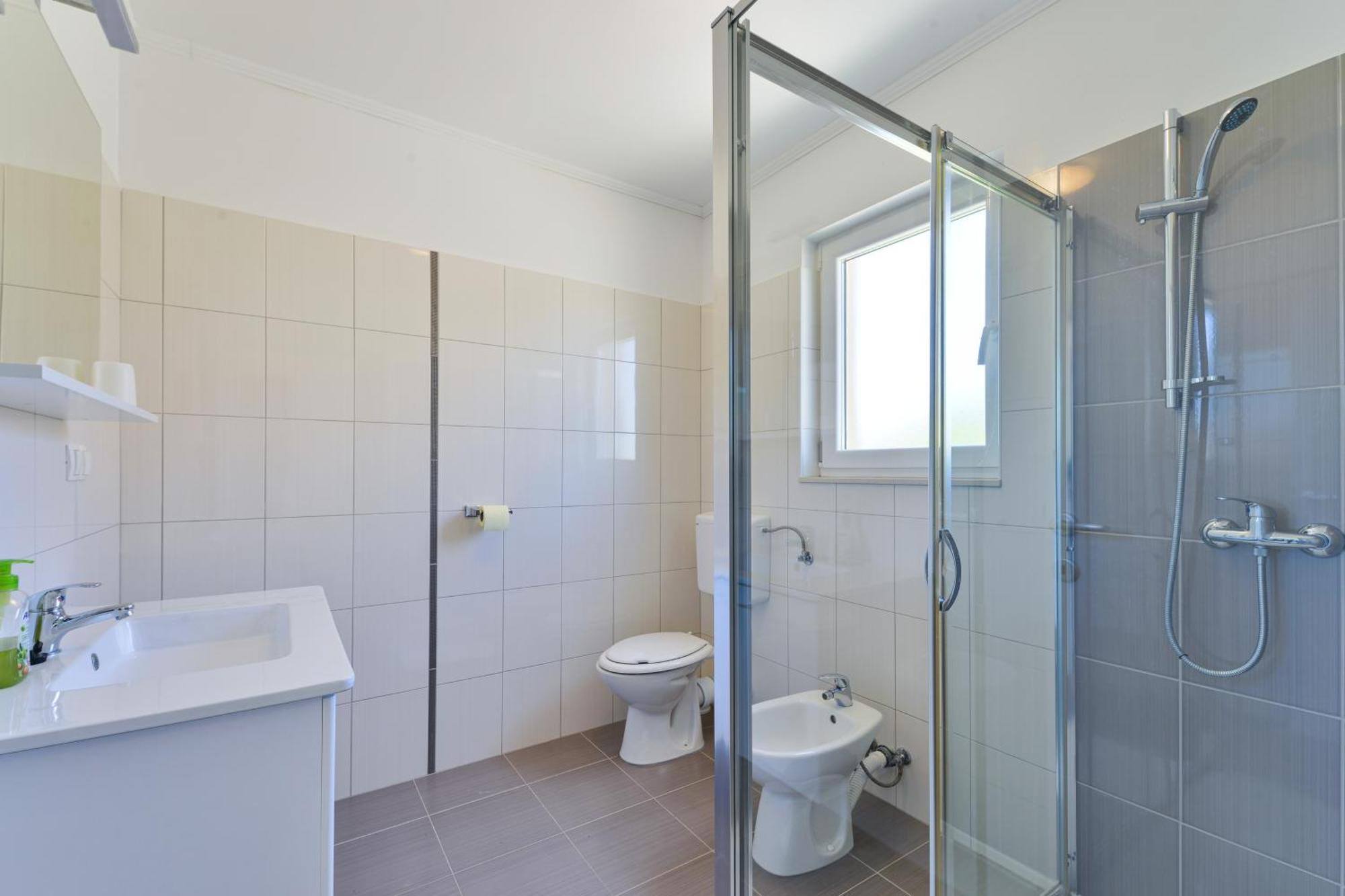 Apartments By The Sea Nin, Zadar - 13172 ห้อง รูปภาพ